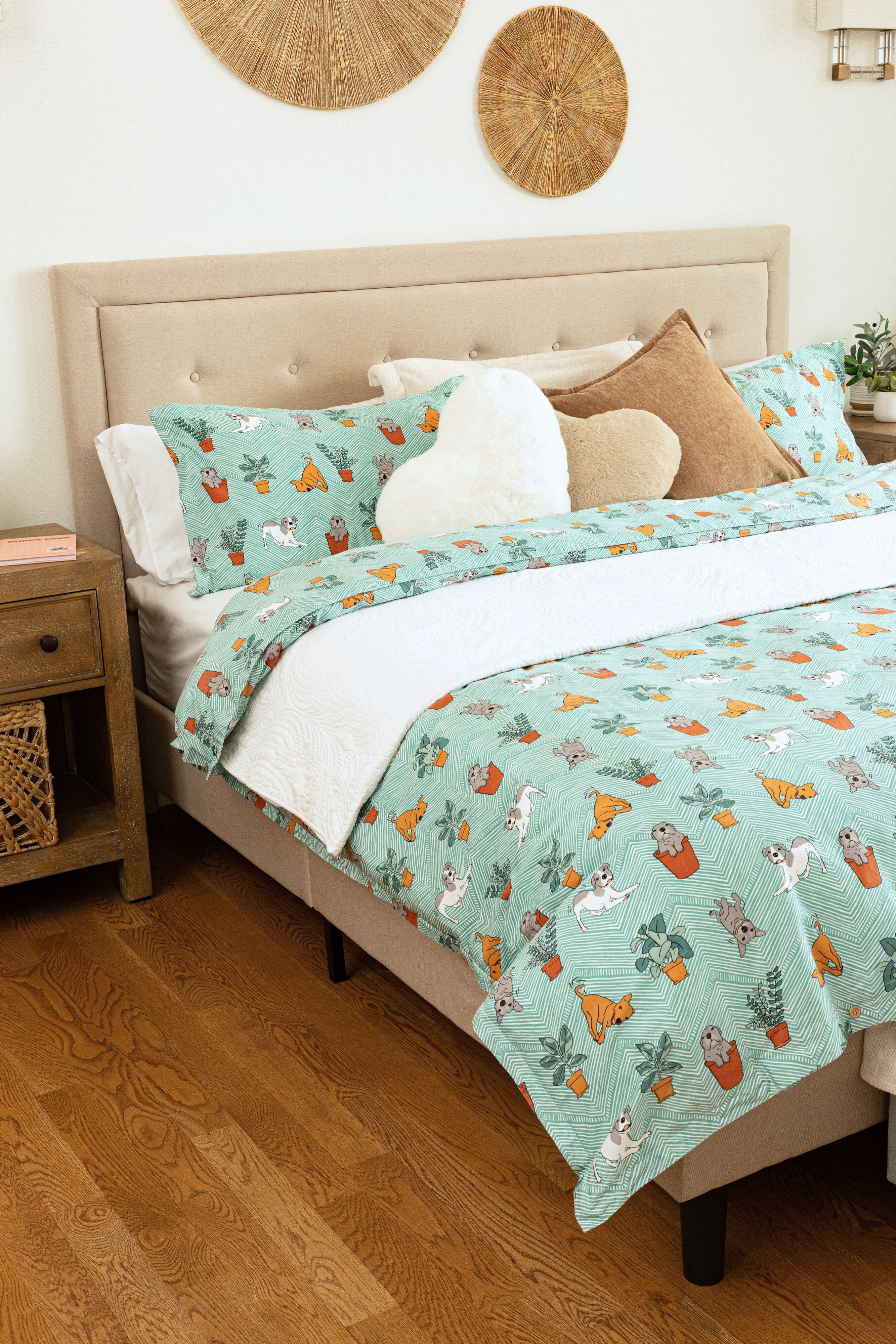 Playful Pups & Plants Duvet Cover Set