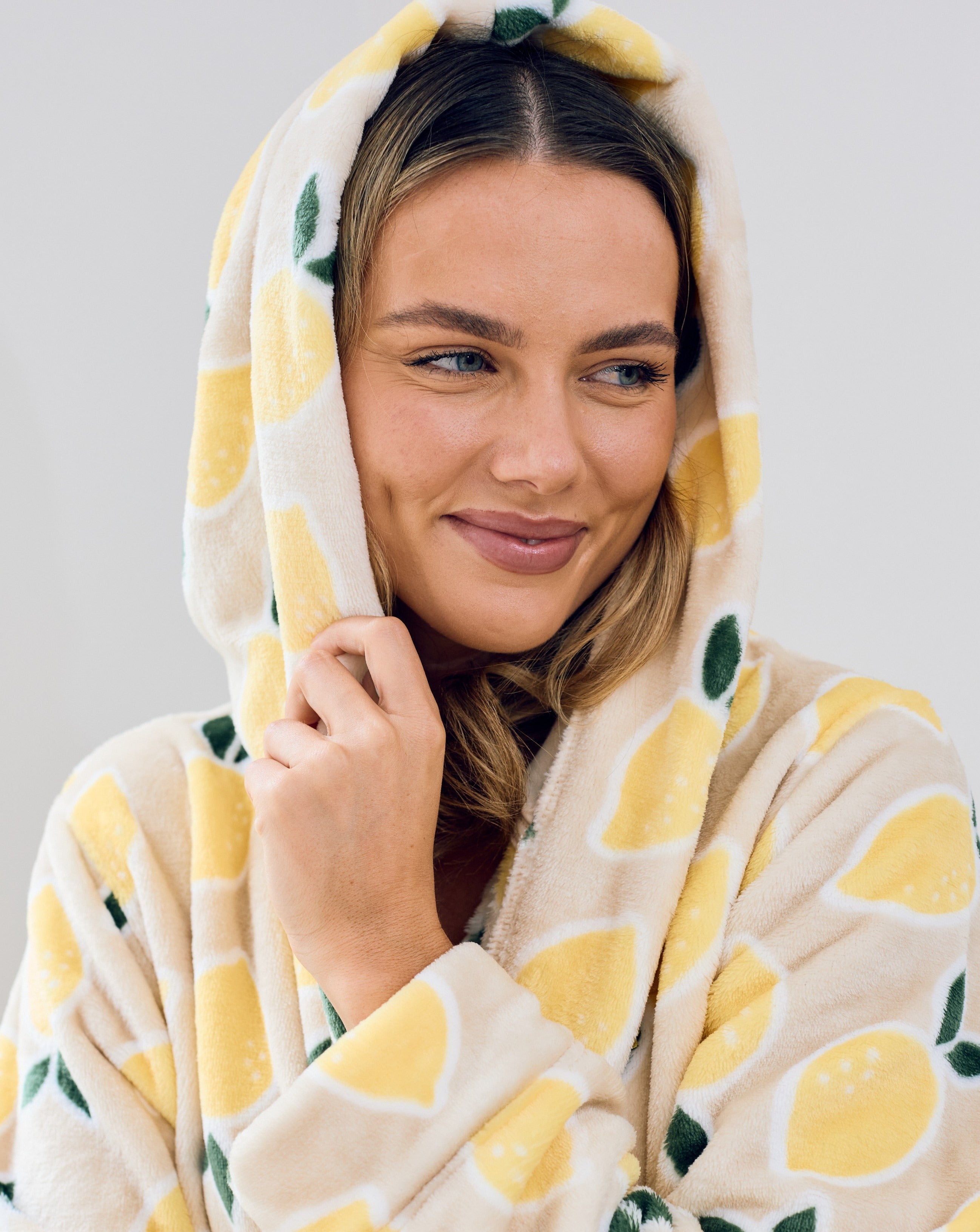 Cutie Frutti Women's Robe | Lemon