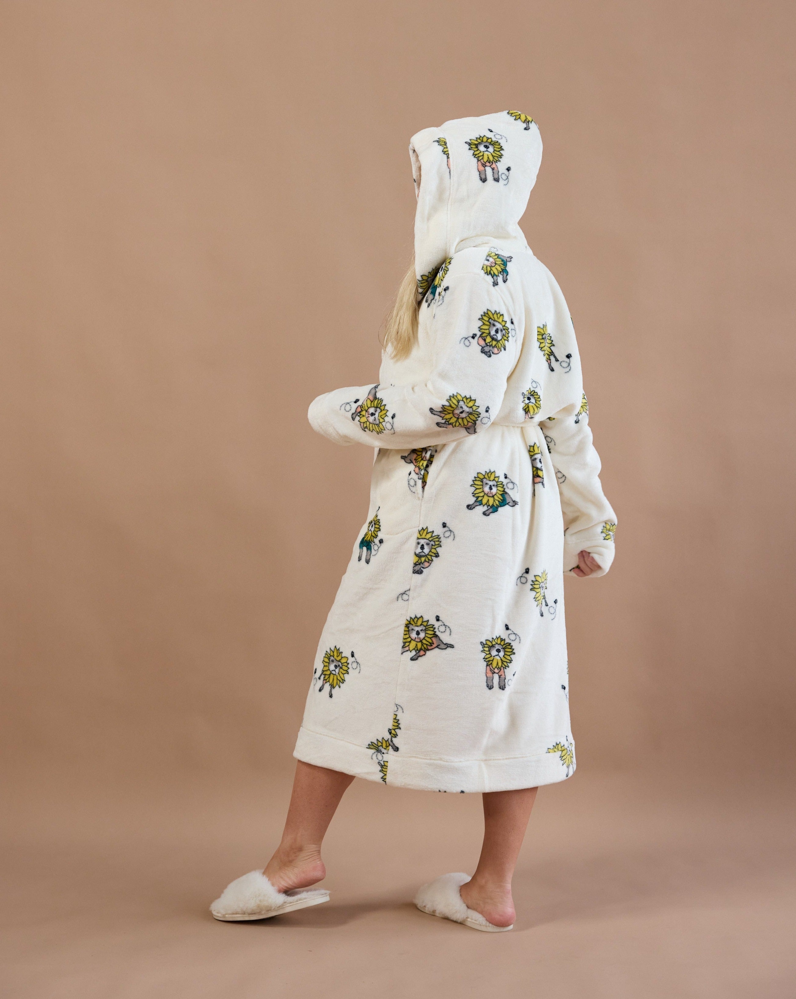 Penelope's Garden Snuggle Buddy Women's Robe