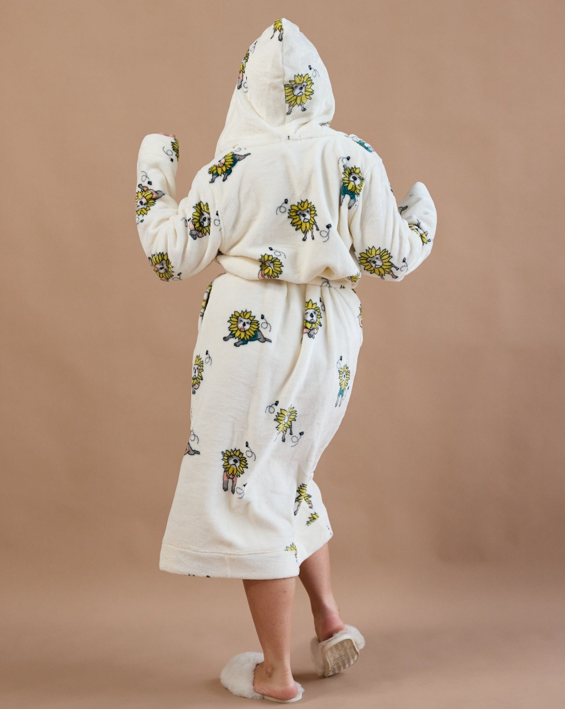 Penelope's Garden Snuggle Buddy Women's Robe